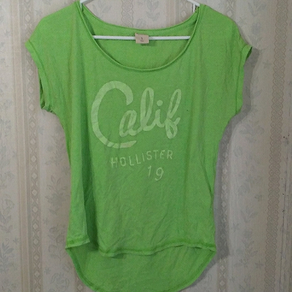2000s Hollister Tee